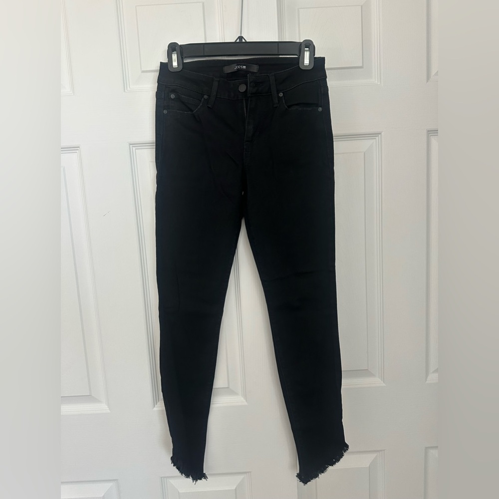 Black Joes Jeans size 25, flawless fit